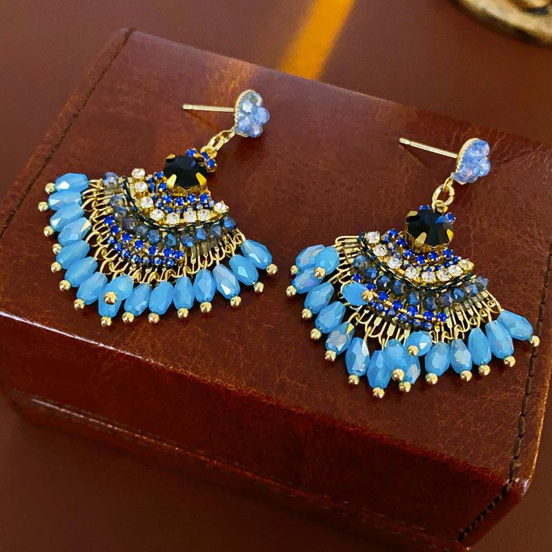 GemChic Women's New Vintage Scalloped Rhinestone Set Eardrop Earrings Ethnic Fashion Stud Earrings Birthday Christmas Jewelry Gift