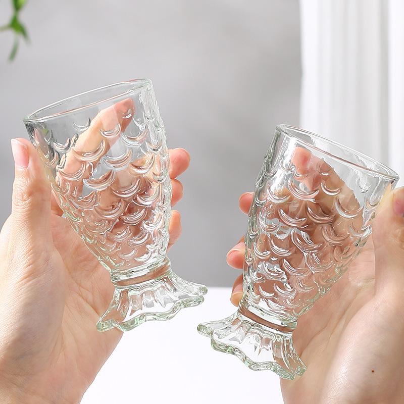 Mermaid Glass Cup with Fish Scale Pattern Glass Cup Household High Footed Transparent Wine Glass Cute Heat-resistant Juice Mugs