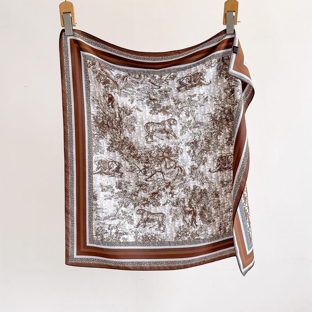 New double-sided silk scarf splicing fashion new versatile neck professional scarf popular recommendation trend