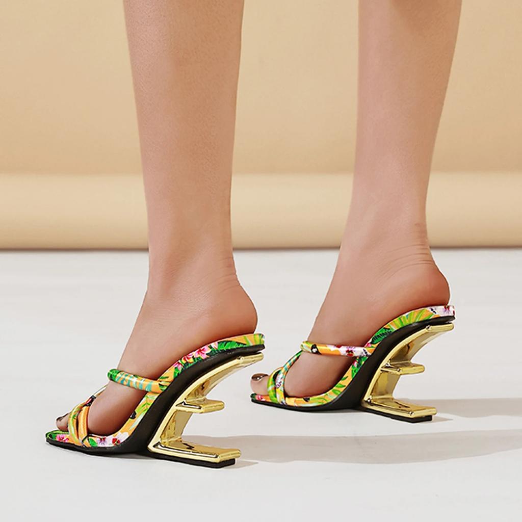 Eilyken Farbe Hohe Pantoffeln Sexy Flache Sandalen Damen Sexy Mode Offene Zehen Ausgeschnittene Keilabsätze Damenschuhe