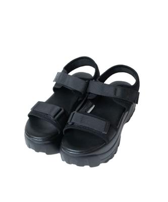 Calzado para hombre – Sandalias