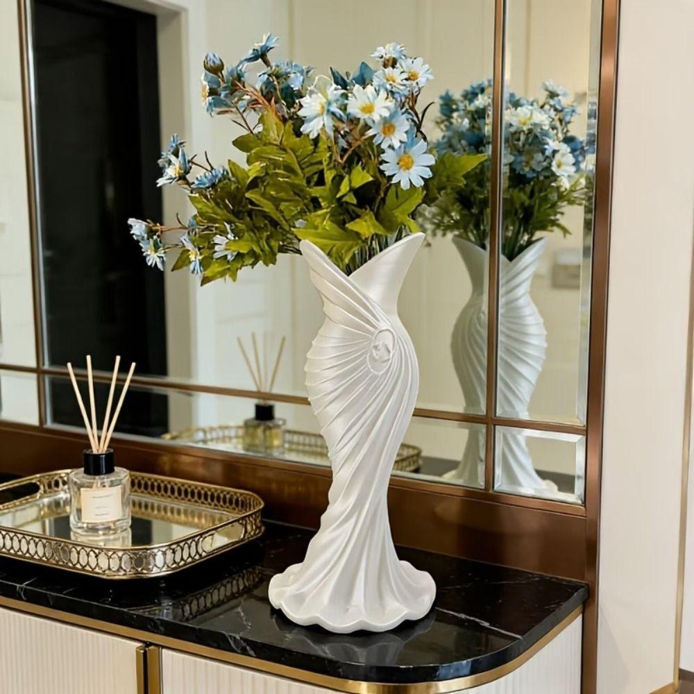 Twisted Design 3D Printed Flower Vases Gown-Shaped Decorative Vase Office Tabletop Ornaments