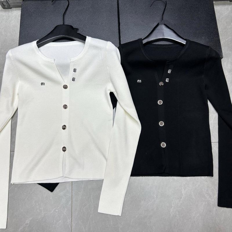 Miu Style European Chic V-Neck Slim Knit Cardigan for Women - Unique Cuff, Long-Sleeved, Perfect for Autumn and Winter.