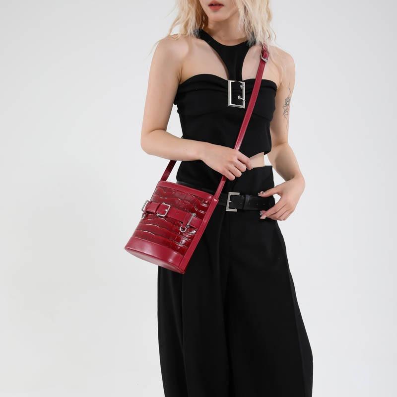 New bag women's bucket bag spring and summer retro niche design crossbody work shoulder bag