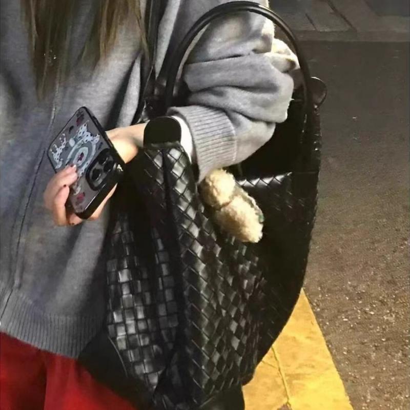 Large Capacity Woven Tote Bag for Women, Spring Retro Versatile Shoulder Bag, Korean Style Hobo Handbag, Commuter Casual Fashion Purse