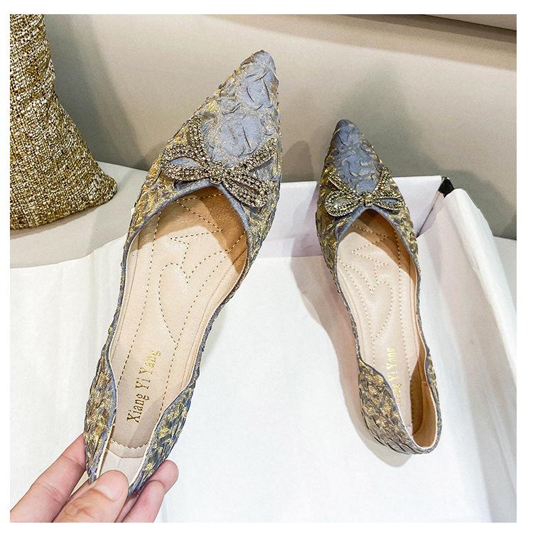 

Балетки с кристальным бантом женские OL весенняя офисная обувь мокасины с подворотами большой размер 42/43 D osay остроносые балетки женские 4.5 синий