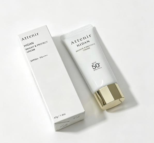 Attenir Sonnencreme-Stift White Umbrella SPF50+ PA++++ 40g Leicht Wasserfest Feuchtigkeitsspendend Gesicht Körper