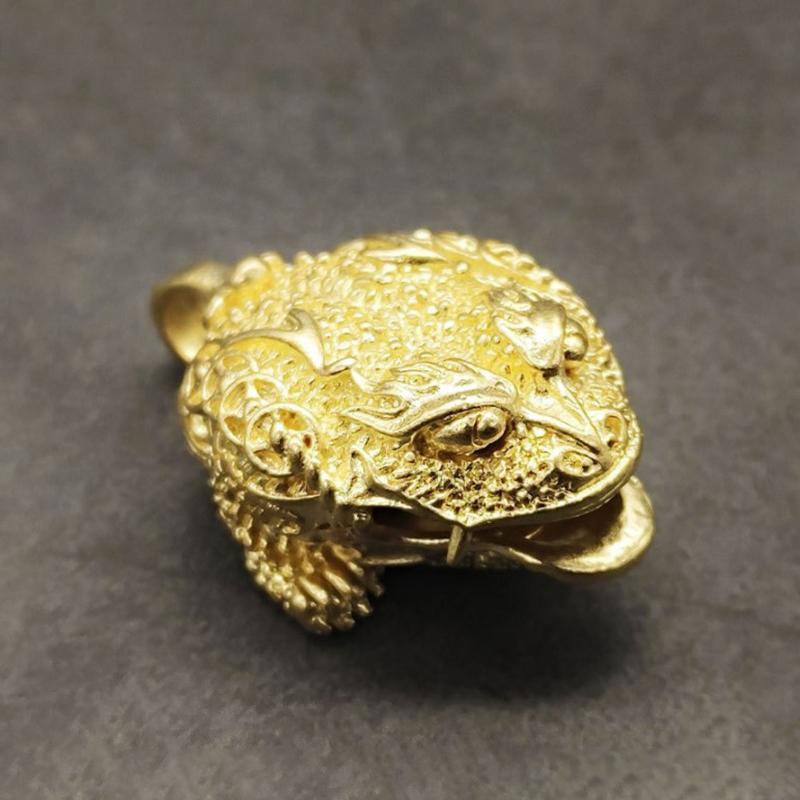 Retro Copper Three-foot Toad Bell Figurines Home Decorations Accessories Crafts Brass Feng Shui Tea Pet Desktop Ornament Decors