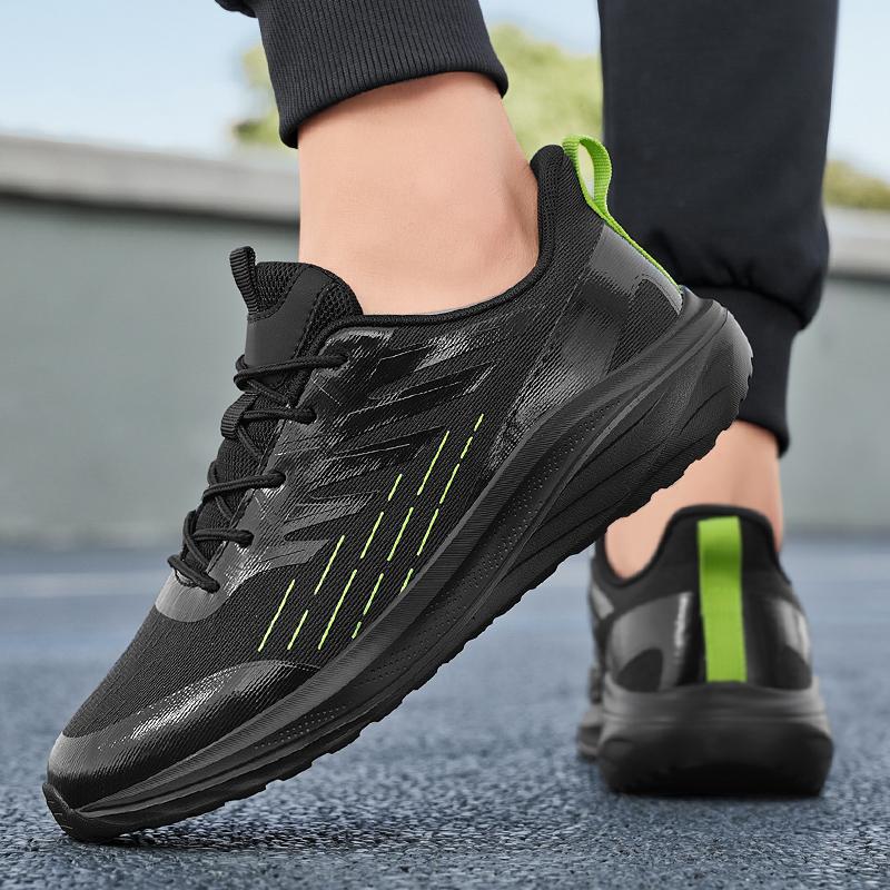 Men’s Black Sports Shoes White Running Sneakers Summer Breathable Shoes Students Large Size Jogging Shoes Light Weight
