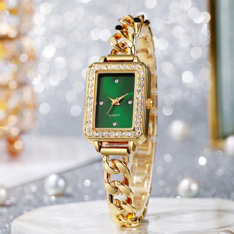 Women's Vintage Square Quartz Bracelet Fashion Watch