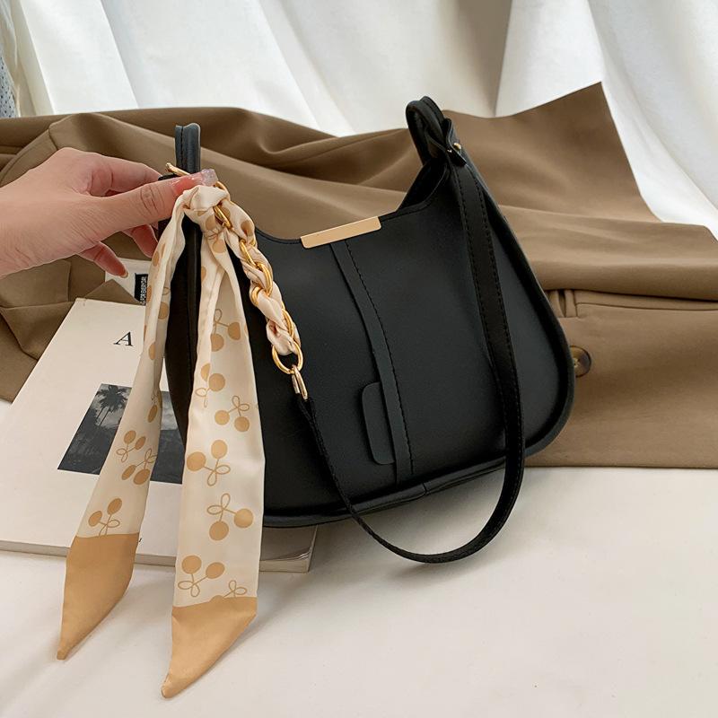 Autumn New Fashionable Solid Color Shoulder Small Bag Women's Fresh Large Capacity Simple Messenger Tote Bag