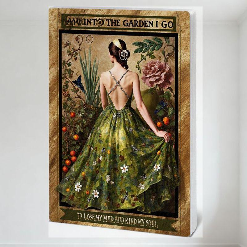 

Garden Woman Tin Sign And Into The Garden I Go Vintage Metal Poster with Decorative Border for Home Cafe Bar Wall Decor, Fanta 20x30cm（7.8x11.8inch）