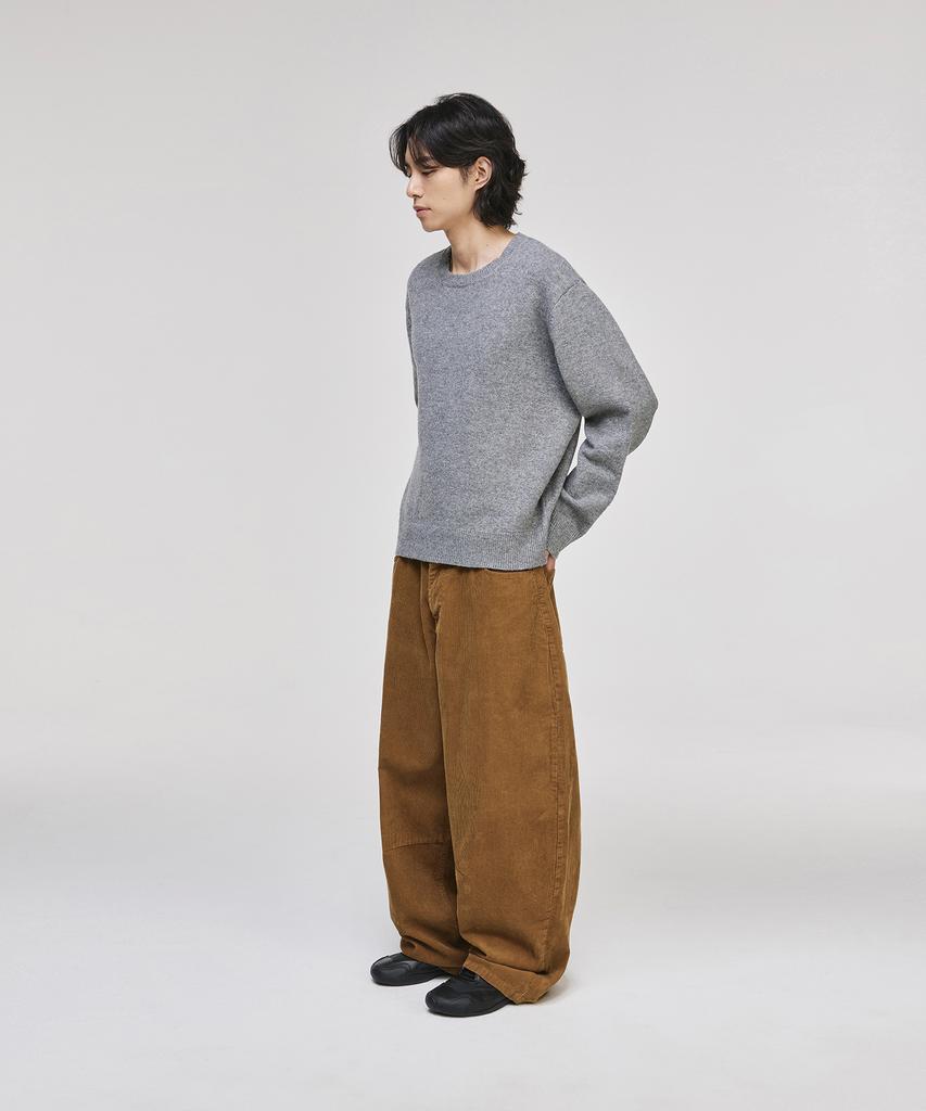 SIGNATURE Wide Curved Dart Corduroy Pants [Beige]