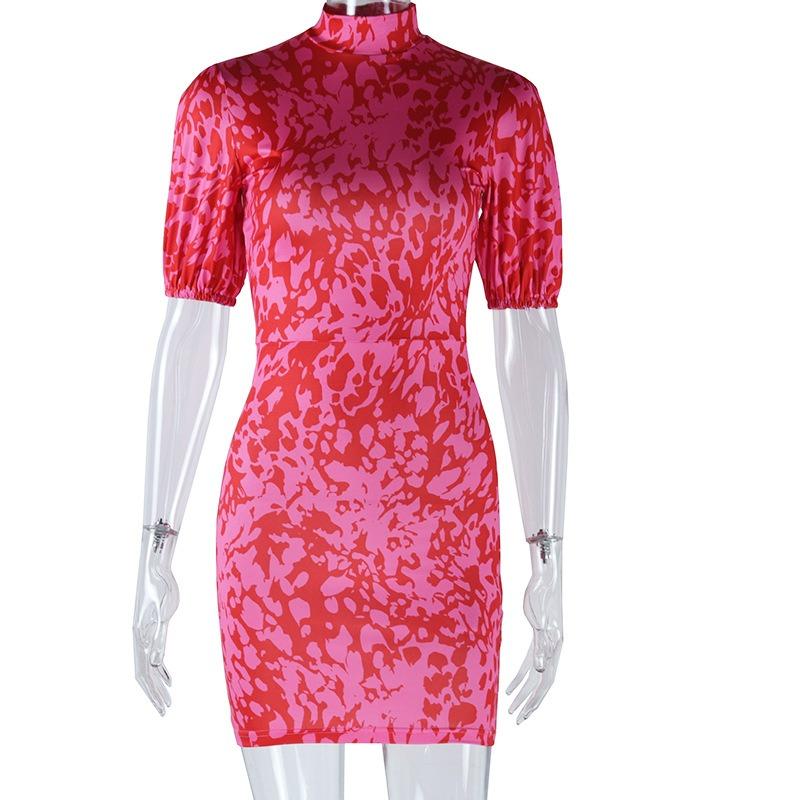 

Женское модное платье-футляр с принтом, рукавами-фонариками, наплечниками, уличным платьем с сумкой на бедрах M розы красного