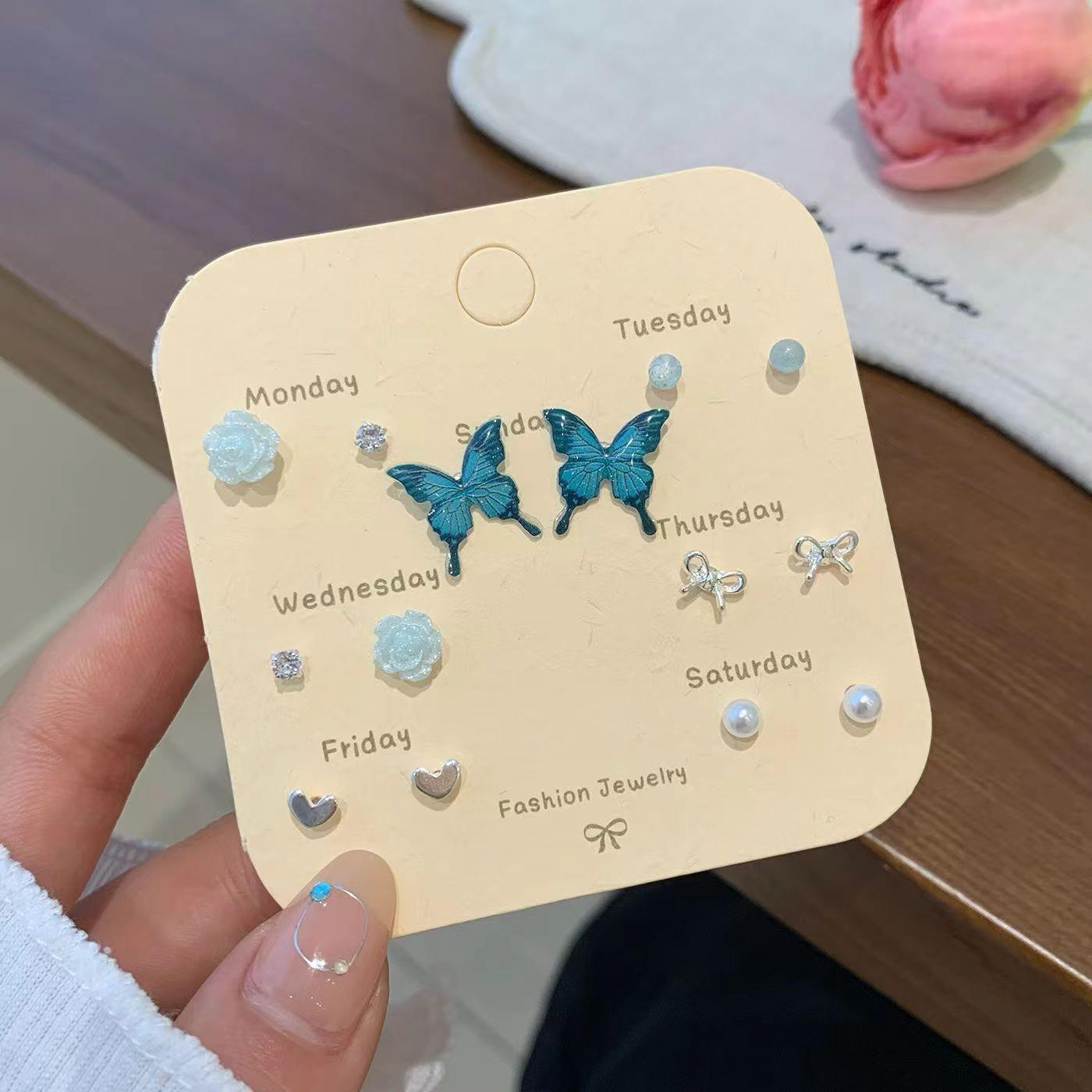 

2025 Цветочный комплект сережек S925 на одну неделю для девочек