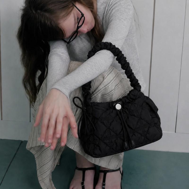 Soft Quilted Cloud Bag With Drawstring