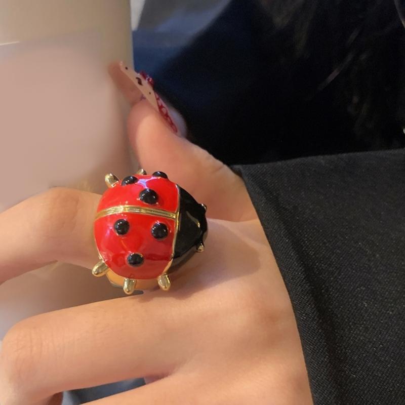 Vintage Enamel Rhinestones Insect Ring Fashion Statement Alloy Finger Ring Handcrafted Women’s Party Accessories
