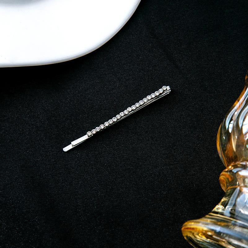 Simple Diamond-Encrusted Bangs One-Word Clip, Daily Commuting Broken Hair Side Clip Hair Accessories Women