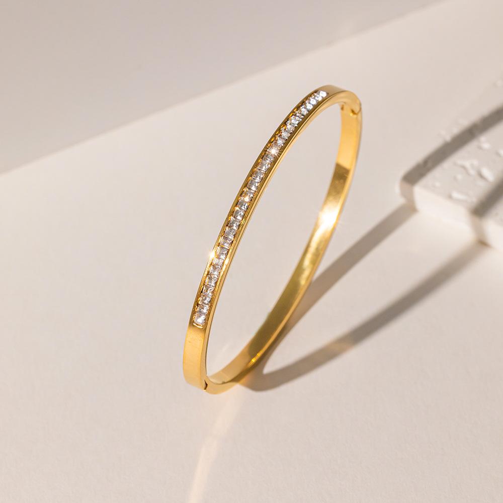 Stainless Steel Simple Shiny Zircon Line Bangle for Women Fashion Sweet Bracelets Jewelry Accessories Gifts for Friends Lover