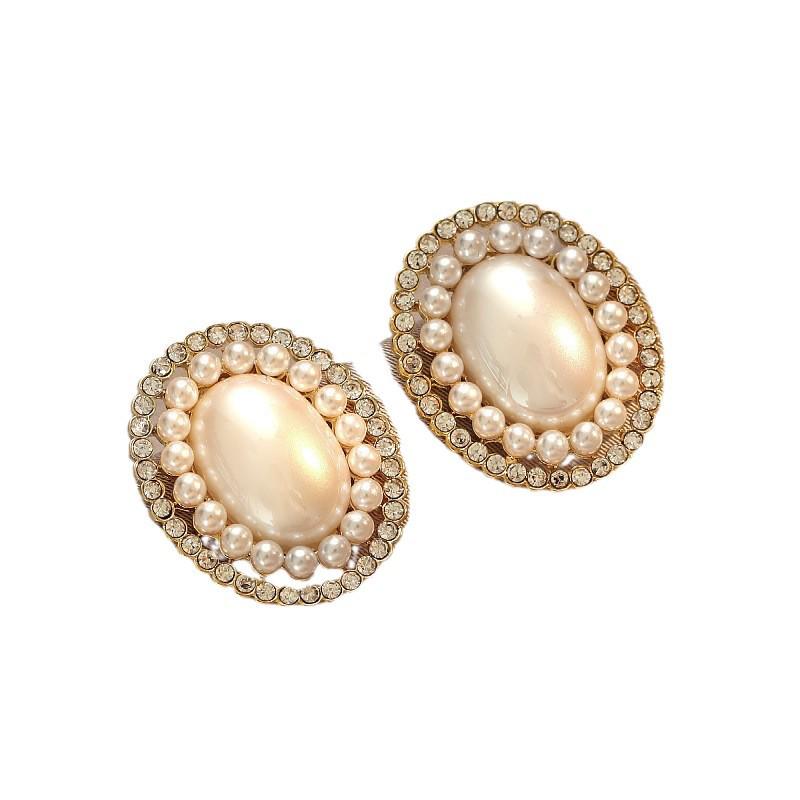 Women's Japanese & Korean Style Freshwater Pearl Stud Earrings - Trendy, Influencer-Approved