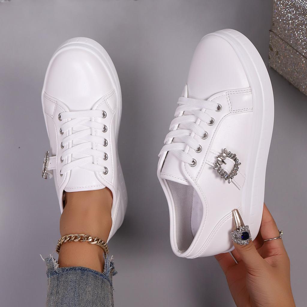 Autumn new large size European and American casual rhinestone decorative front lace-up casual sports board shoes