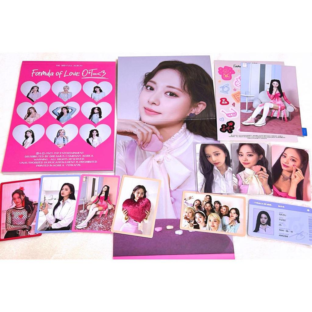 [USED] Tzuyu Formula of Love Set TWICE Trading Card Album