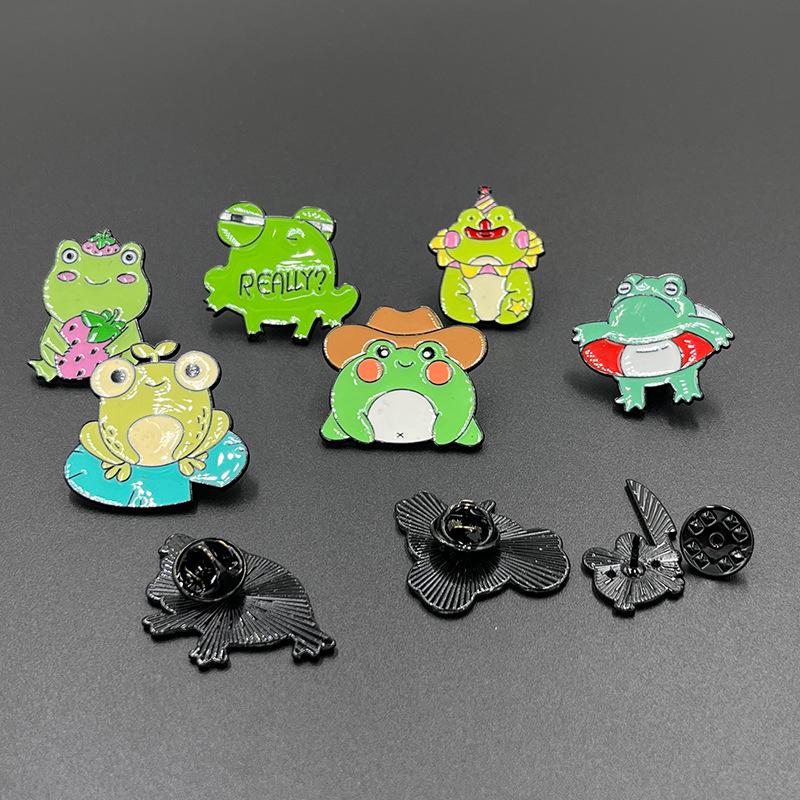 Creative Green Frog Cartoon Brooch - Funny Metal Badge