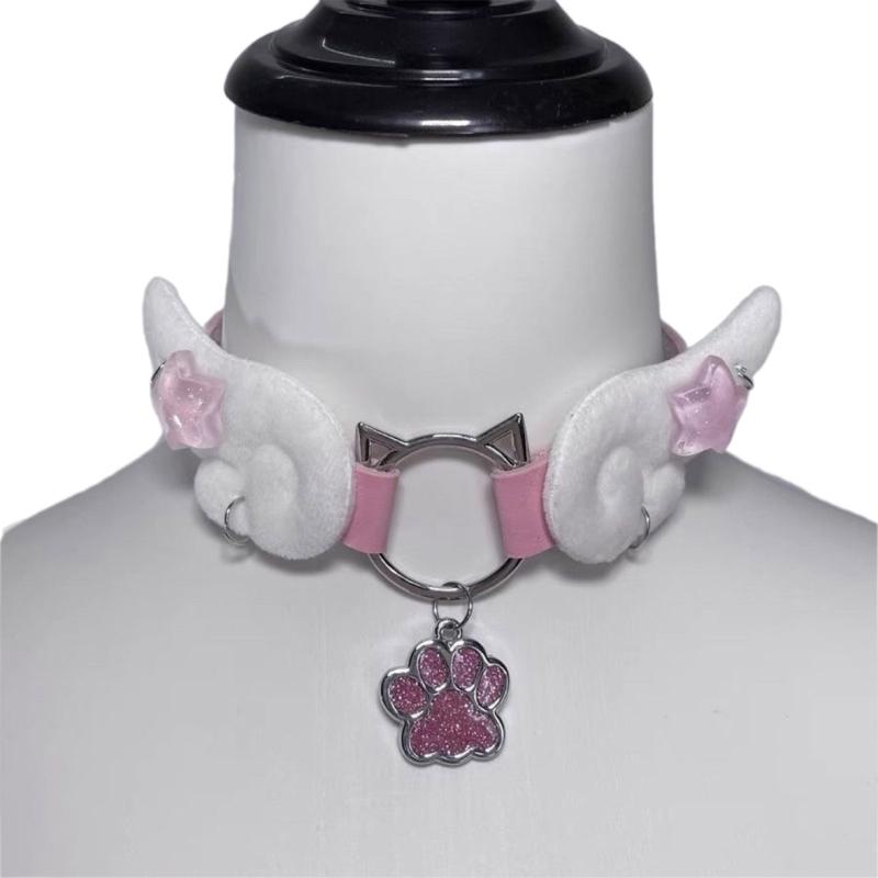 Punk Cat Necklaces Leather Wing Chokers Wing Necklaces Goth Neck Strap Alloy Material Party Accessories for Hot Girls