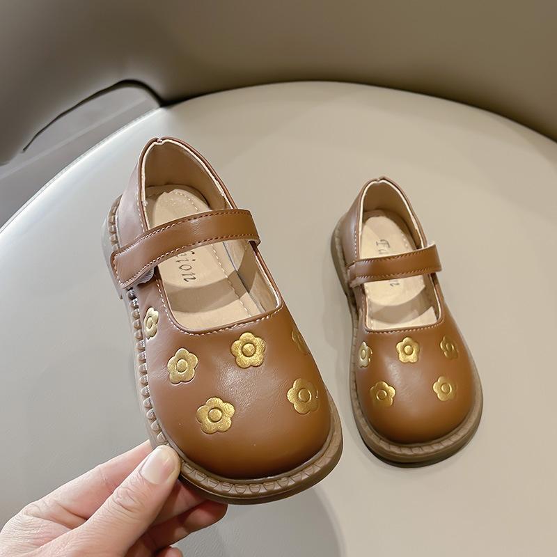 

Маленькие кожаные туфли для девочек, мягкая подошва, одинарные туфли, новинка 2025 года, в стиле колледжа, детская обувь, туфли принцессы, весна-осень, женские лоферы-сокровище 26