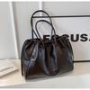 2024 New Retro Large Capacity Tote Bag Female Urban Simple Shoulder Bag