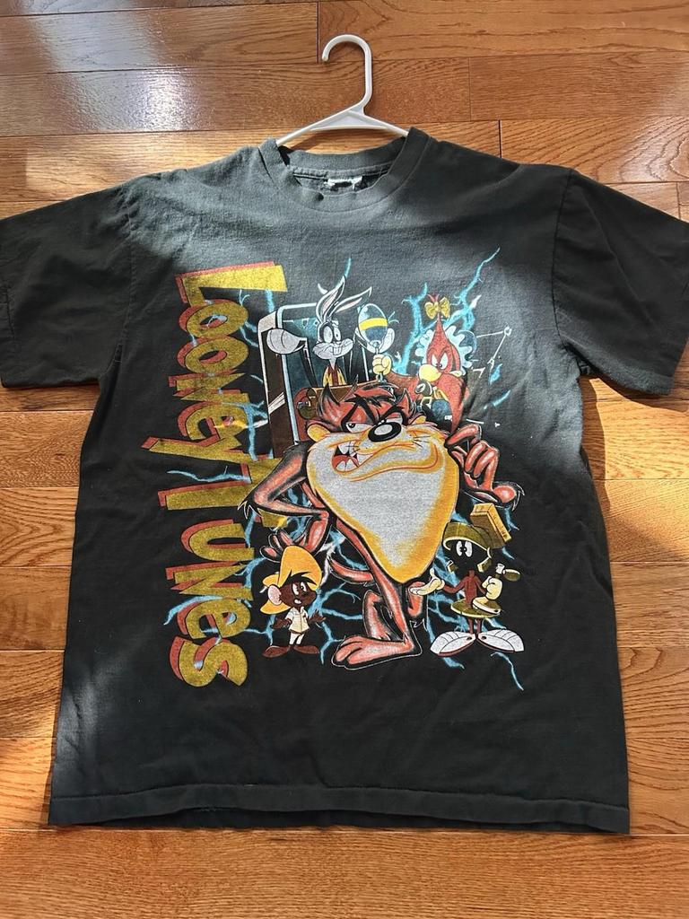 Vintage 90’s Looney Tunes T-Shirt