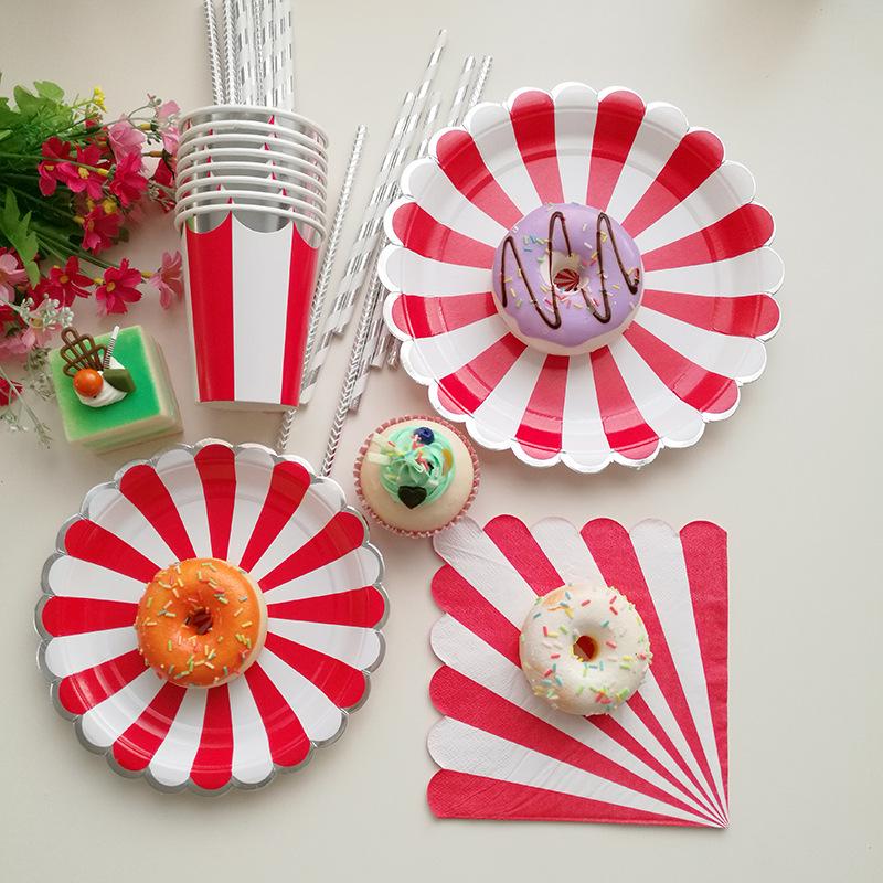 Red Stripe Gold Trim Party Tableware Set: Plates, Cups, Napkins