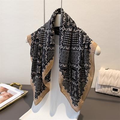 Accessori – Sciarpe e foulard