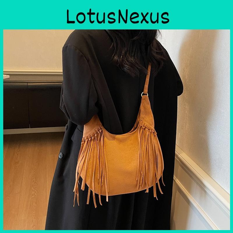 Compact Pu Satchel With Tassel Detail And Inner Zip Pocket For Casual Outfits