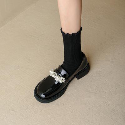 Nuova Moda Vera Pelle Scarpe Donna Mocassini Casual Scarpe Donna Slip-On Scarpe con Zeppa Punta Rotonda Zapatos De Mujer Perline di Perle