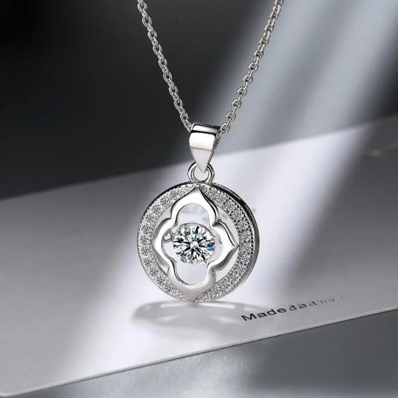 Moissanite Necklace Halo Pendant 0.5ct 925 Sterling Silver Lab Diamond Necklace Colar De Prata for Women Party Gift
