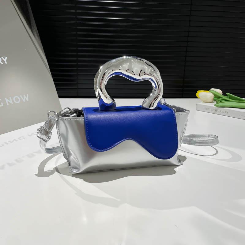 Fresh and Sweet Beautiful Women's Bags New Fashion Trendy Handbags Niche Design Single Shoulder Oblique Span Small Square Bag