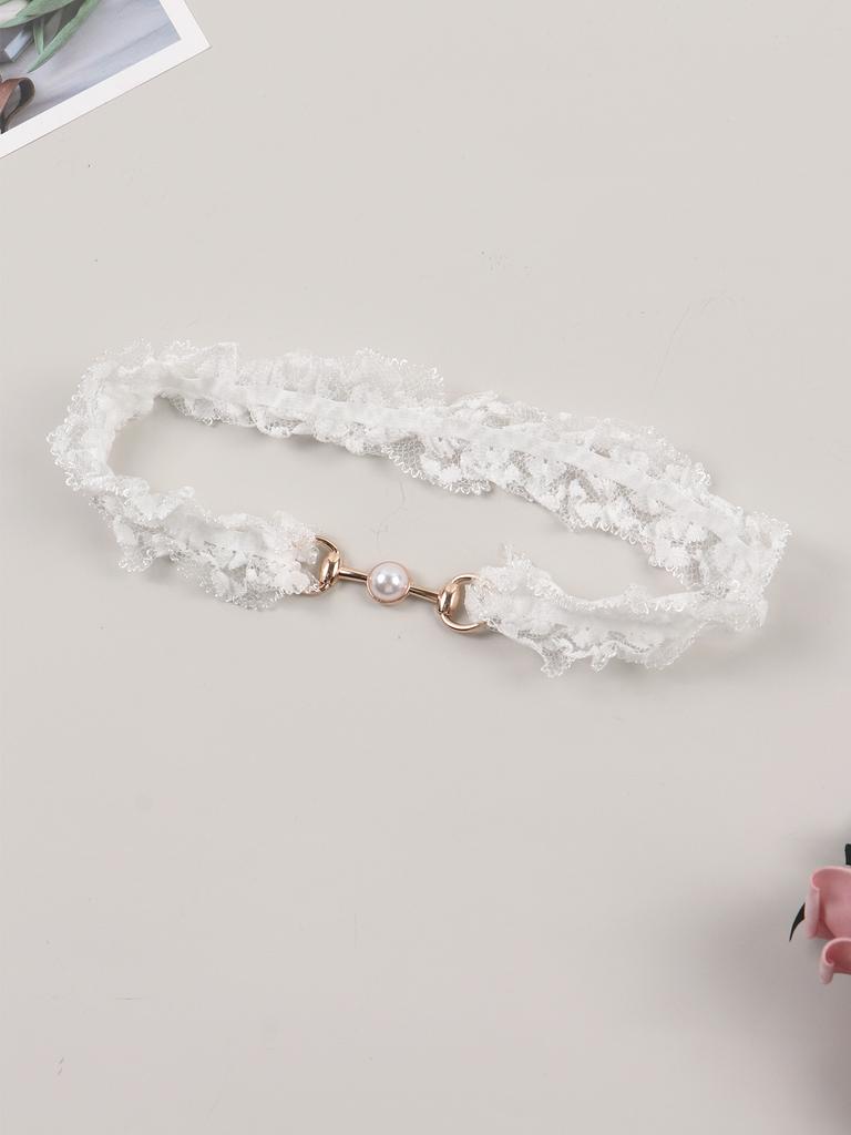 Jartiere din dantelă Varsbaby cu decor în formă de inimă pentru portjartiere elastice pentru piciorul de mireasă.