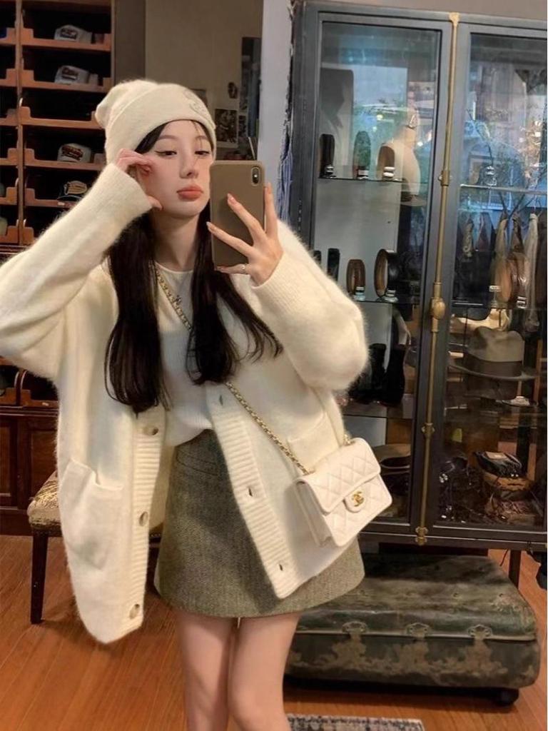 White Alpaca Wool Knit Cardigan: Soft, Fluffy, Loose Fit Sweater for Women - Ideal for Autumn and Winter.