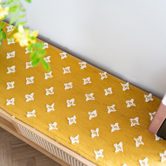 Boho Burlap Yellow Table Runner Wear Resistant Stain-Resistant Machine Washable Summer