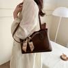 Chic Large Capacity Women's Tote Bag Trendy Design With Stylish Zipper Closure