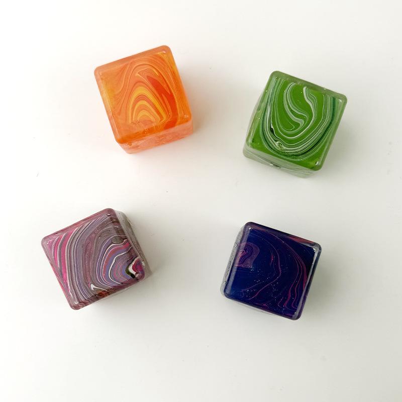 Nee Doh Cubetto di Ghiaccio Maltosio Giocattolo Decompressione Cubetto di Ghiaccio Fidget Toys Giocattolo da Spremere Giocattolo Sensoriale Antistress Pizzicare Per Bambini Adulti Regalo