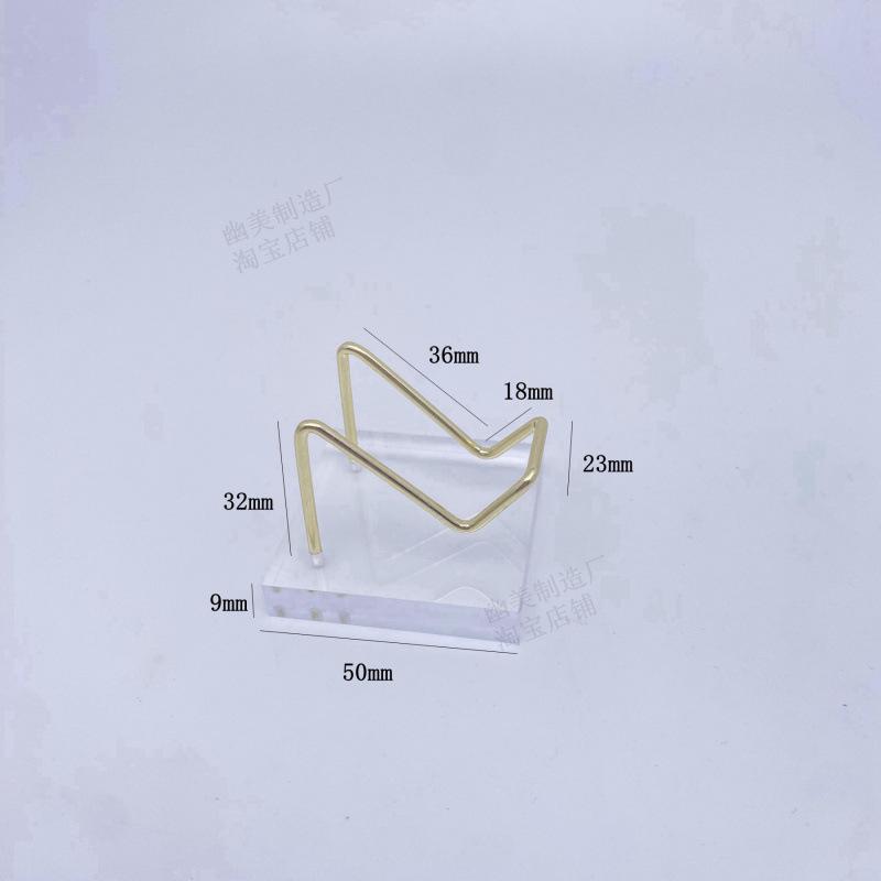 

Кристалічна мінеральна підставка з акриловою основою для зразків необроблених каменів