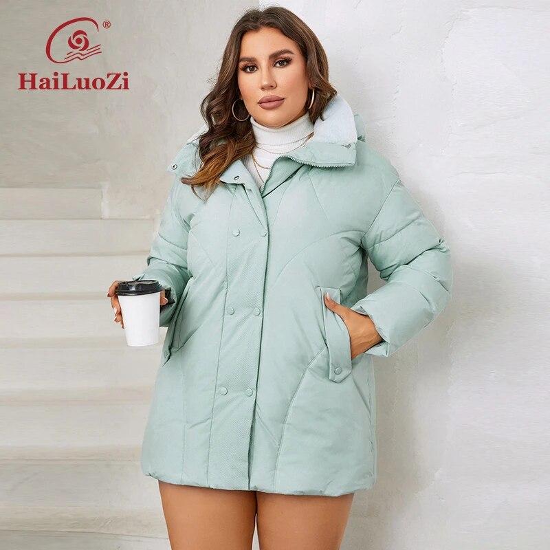 HaiLuoZi 2023 წლის ახალი პლუს ზომა ქალის ზამთრის ქურთუკი თავსაბურავი ბეწვის სქელი ქალის ტანსაცმლის დახრილი ჯიბეით მაღალი ხარისხის ქალის ქურთუკი 1167