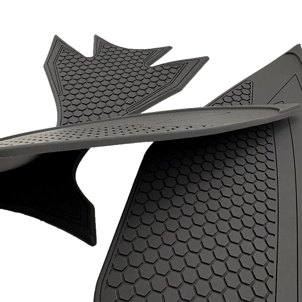 motokano Tank Pad Applicable to Ninja 650 and Z650 Dedicated Part - (2017-2024) (2019-2024) - (Black)