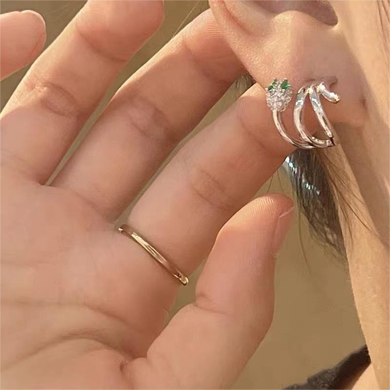 Snake -Shaped Winding Earrings ,Sweet ,Cool ,Trendy ,Light Luxury ,High -End ,Exquisite And Versatile Earrings ,New Light Luxury Earrings