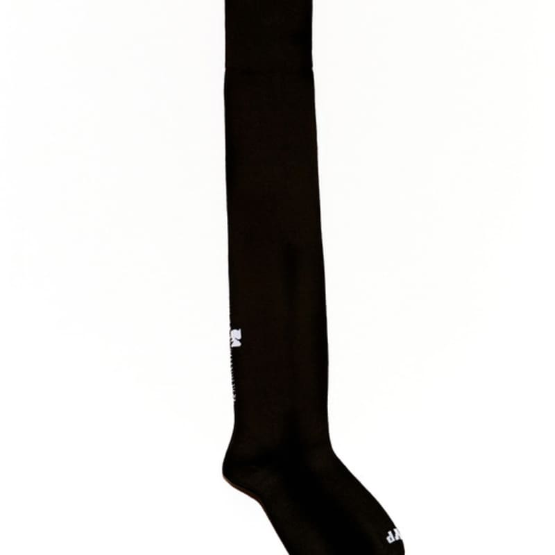 

SJYP (PW2E1ACK413WBK) Гольфы до колена с логотипом на спине PW2E1ACK413WBK