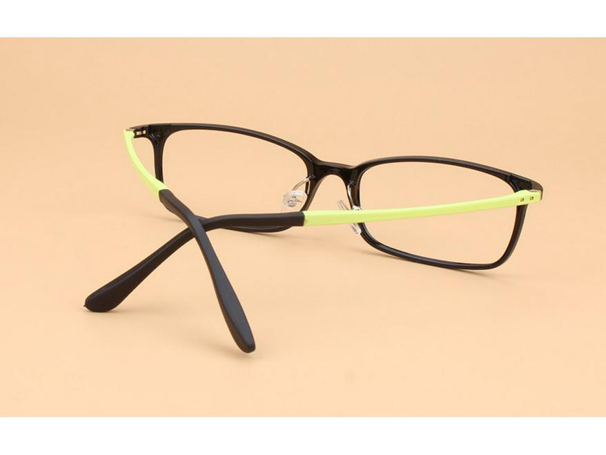 Ultralight 2050 Tungsten Carbon Steel Eyeglass Frame for Myopic Lenses - Unisex Square Design
