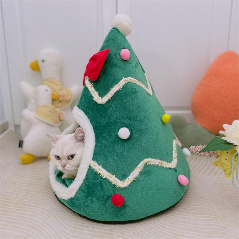 Nid chaud pour animaux de compagnie en hiver: Igloo de Noël pour chat et chien avec nœud papillon