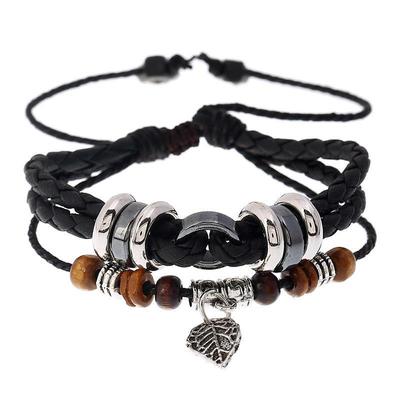 Bracciale Coreano Multistrato in Pelle con Ciondolo a Foglia per Uomo